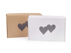 Pappschachtel mit Herz-Durchsicht - 17 x 26 cm Geschenke einpacken